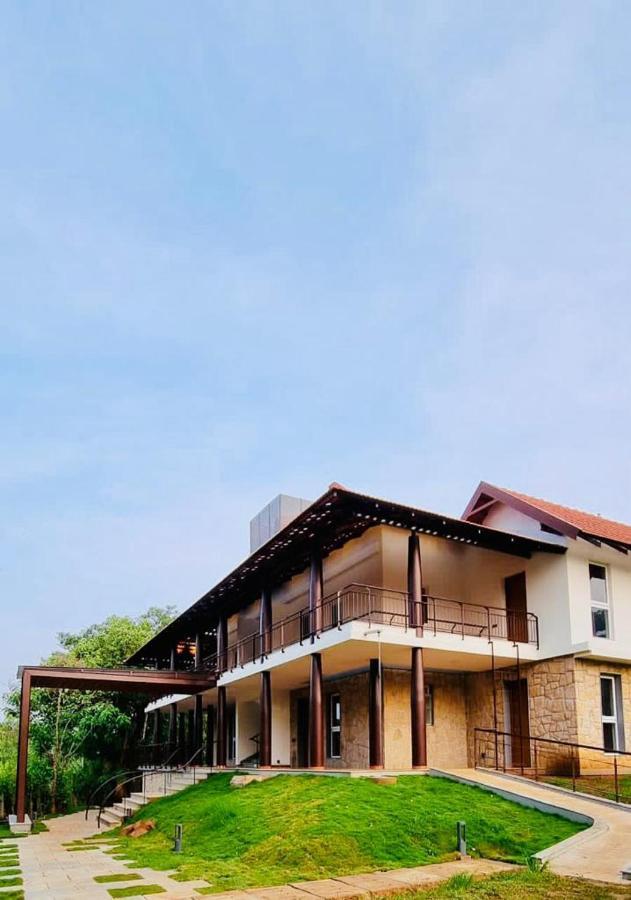 7 Heaven Villas & Resorts Chikmagalūr 外观 照片